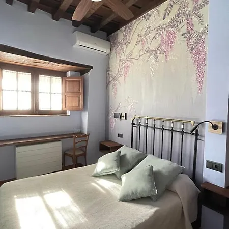 El Jardin Del Convento, Летний дом