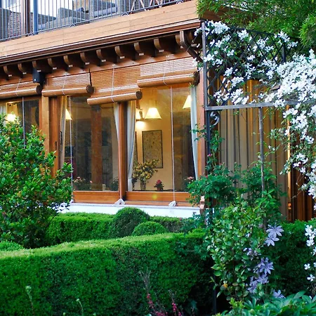 El Jardin Del Convento, *