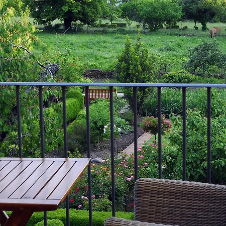 El Jardin Del Convento, Летний дом