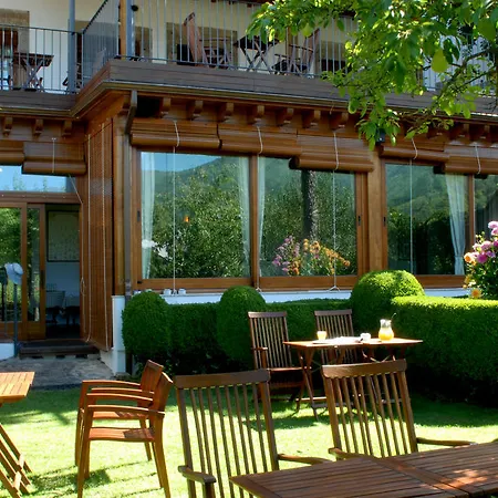 El Jardin Del Convento, *