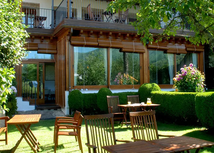 El Jardin Del Convento, *